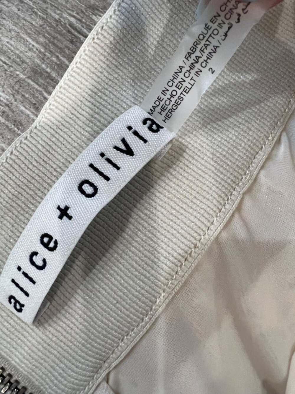 Alice + Olivia Karys Mixed Media beige Asymmetric Maxi Skirt size 2 - Picture 9 of 10